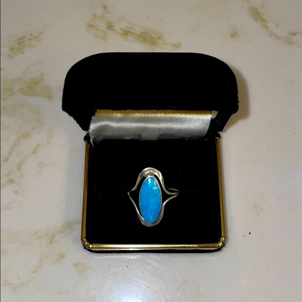 Sterling silver turquoise ring